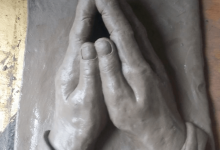 Hands-Gallery